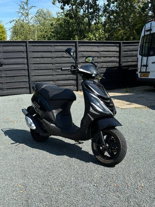 Piaggio zip 2takt 70cc brom, Fietsen en Brommers, Ophalen, Tweetakt, Maximaal 45 km/u, Zip