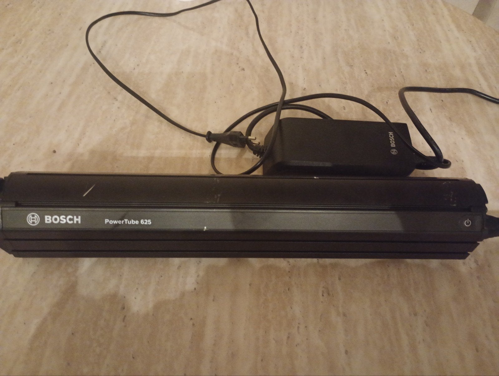 Bosch PowerTube 625 E-bike Accu met Oplader, Gebruikt