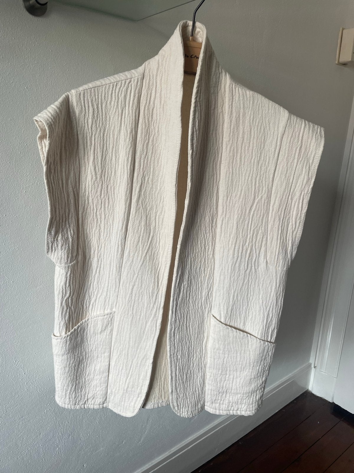 Modieus Crèmekleurig Gilet - Made in Italy, Ophalen of Verzenden, Gedragen