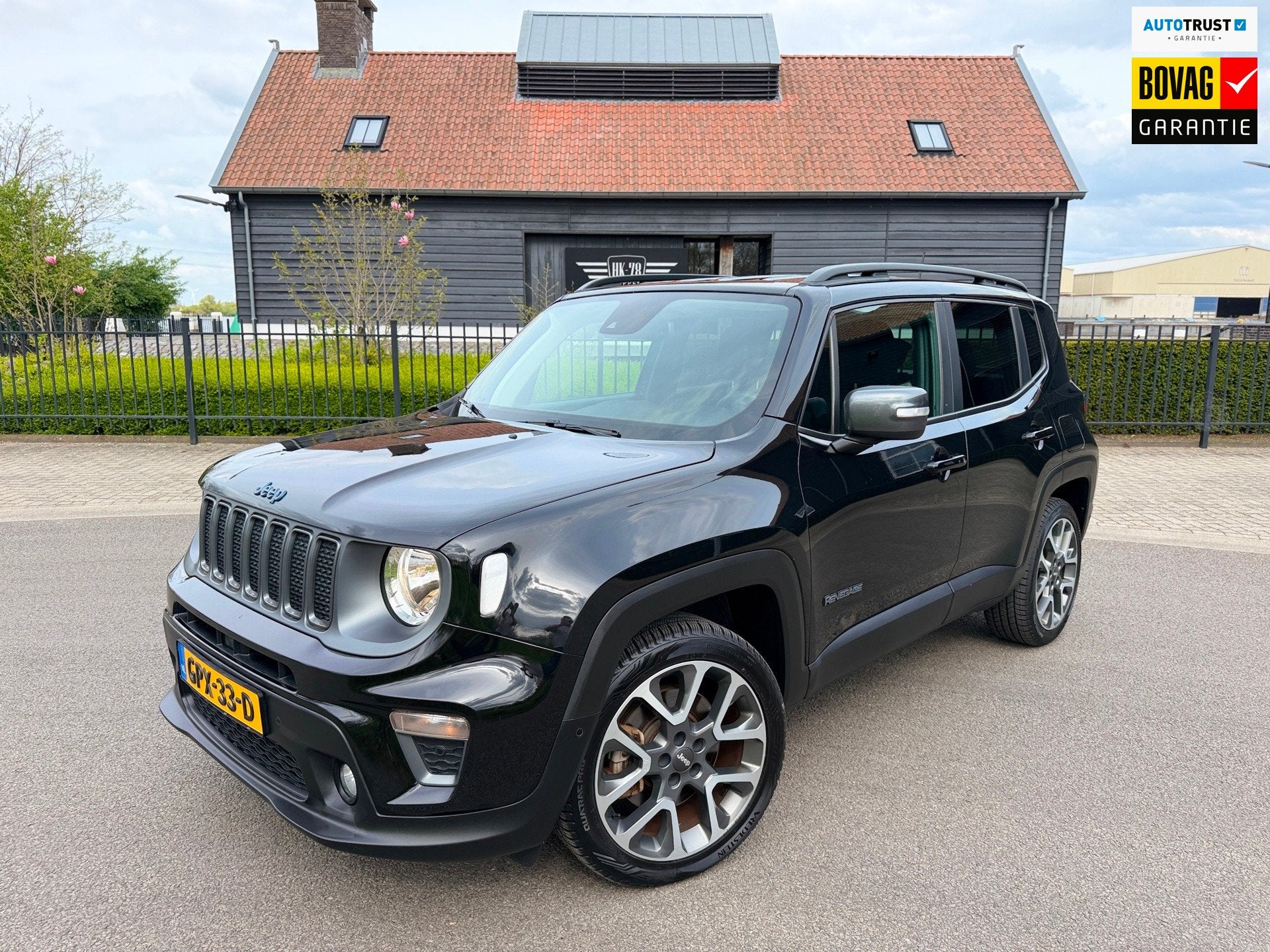 Jeep RENEGADE 4xe AWD 240 Plug-in Hybrid Electric S Automaat, Automaat, Stof, Gebruikt, Zwart