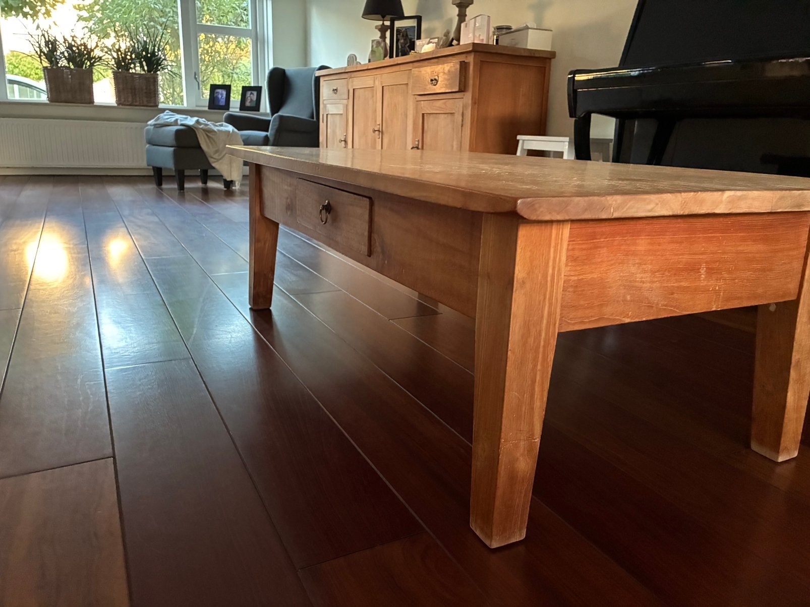 Teakhout salon tafel, Ophalen