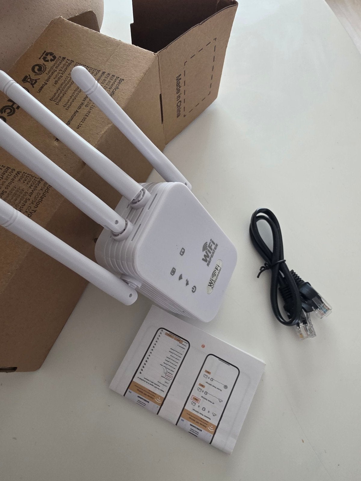 Wifi Repeater / Versterker - Nieuw in doos, Ophalen of Verzenden, Nieuw, Onbekend