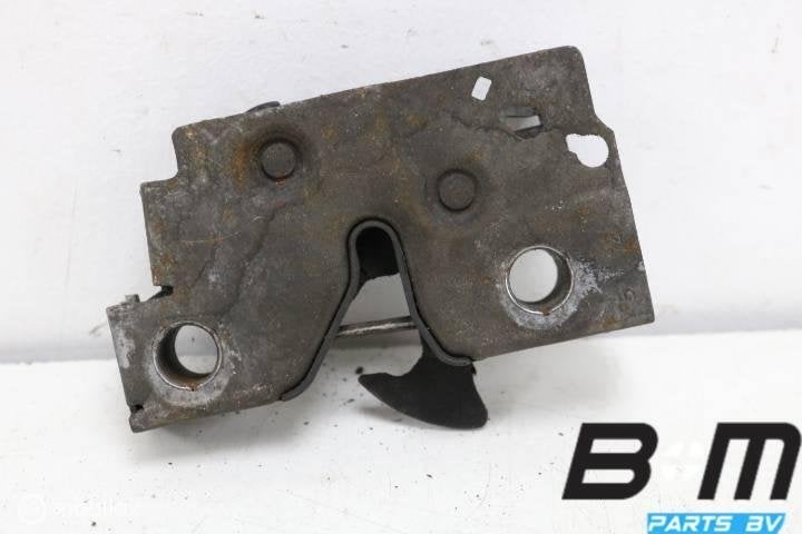 Slot voor in front VW Up! 1S0823509
