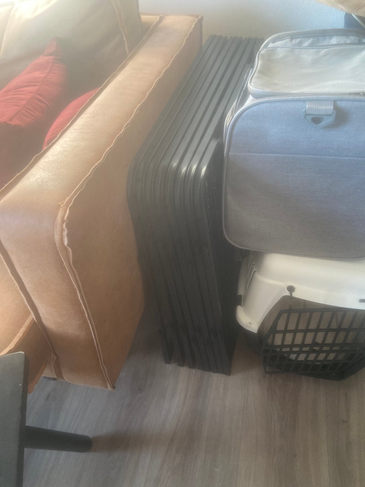 Honden bench ophalen in Apeldoorn, Ophalen, Steen of Klei, Zo goed als nieuw, Minder dan 5 m²
