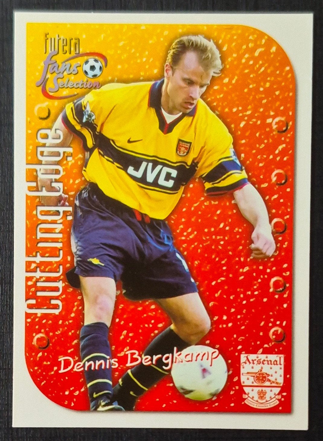 Futera Dennis Bergkamp - Arsenal FC, 1998/1999, Ophalen of Verzenden, Zo goed als nieuw, Buitenlandse clubs, Poster, Plaatje of Sticker