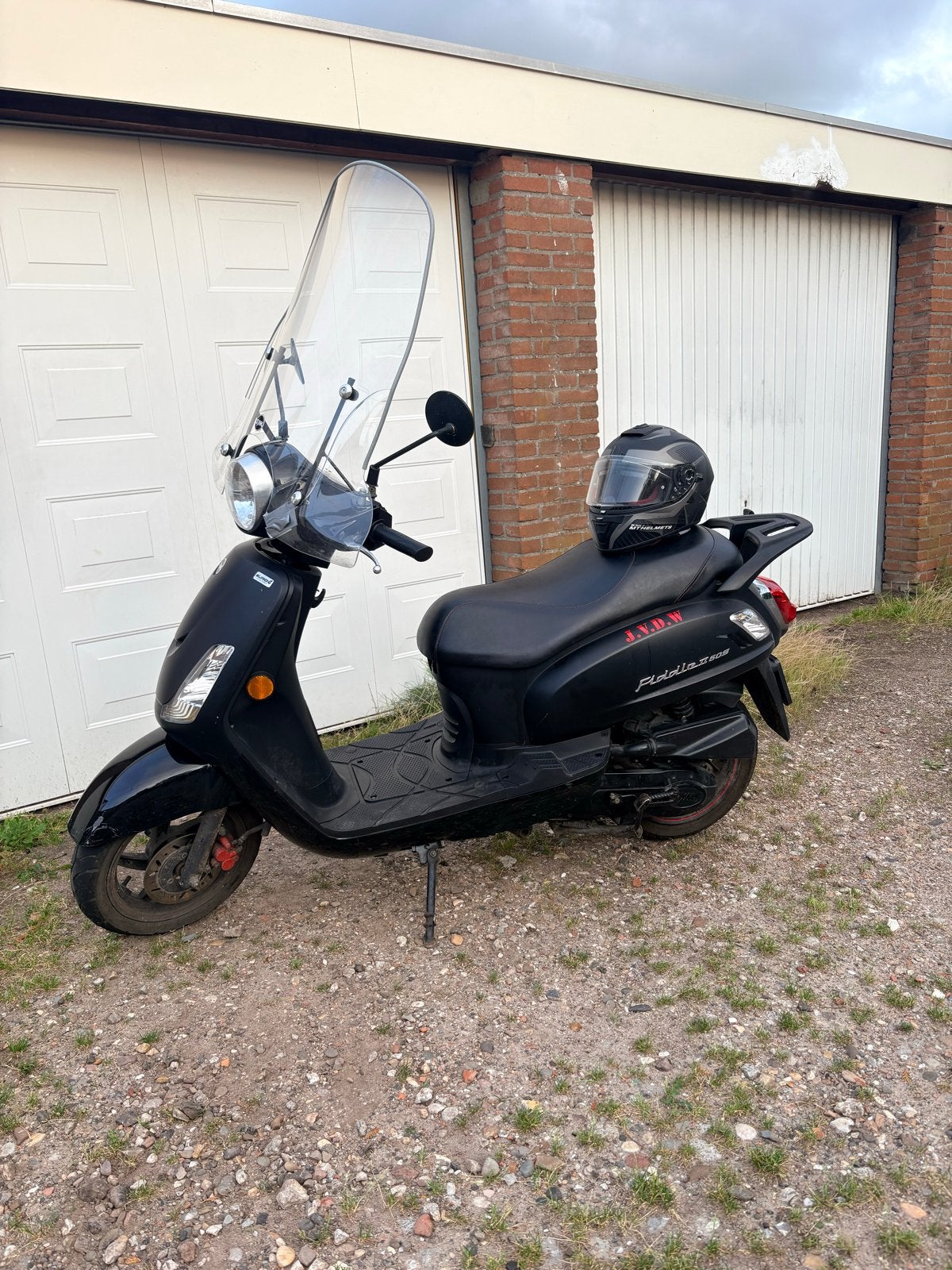 Sym Fiddle 2 uit 2020 met nieuwe achterband en onderhoud, Ophalen, Gebruikt, Benzine, Fiddle