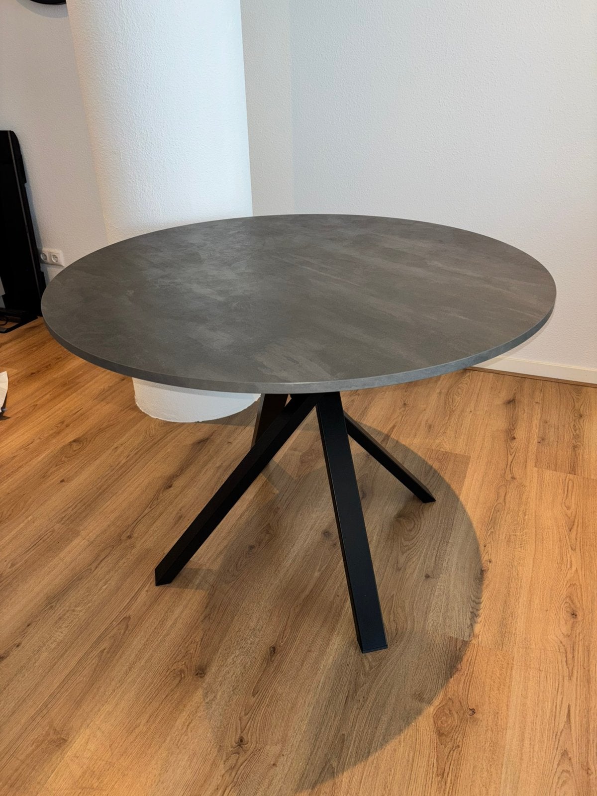 Eettafel rond Mariedamm Ikea, Huis en Inrichting, Tafels | Eettafels, Ophalen, 100 tot 150 cm, Rond, Zo goed als nieuw