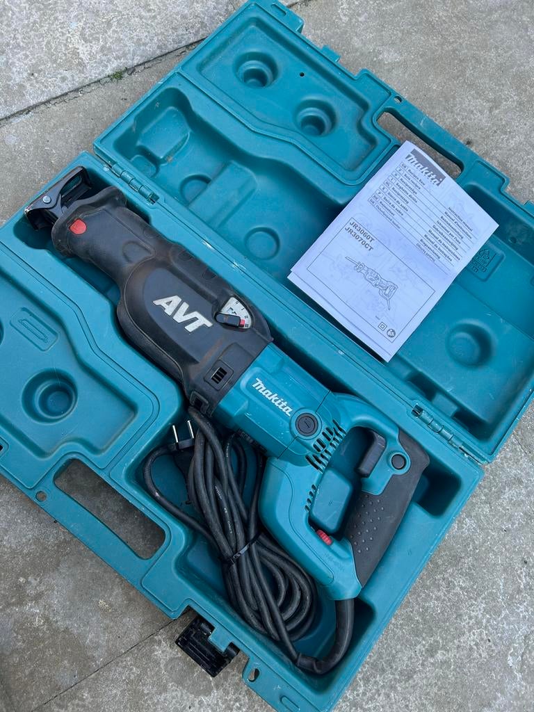 Makita JR3070CT Reciprozaag in koffer recipro zaag JR3070, 70 mm of meer, Ophalen of Verzenden, Zo goed als nieuw, Reciprozaag