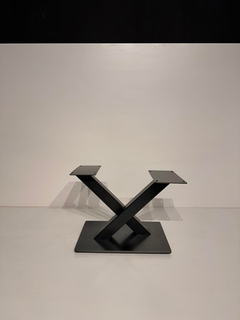 Robuust metalen V-onderstel voor salontafel., 50 tot 100 cm, Nieuw, Metaal, Minder dan 50 cm