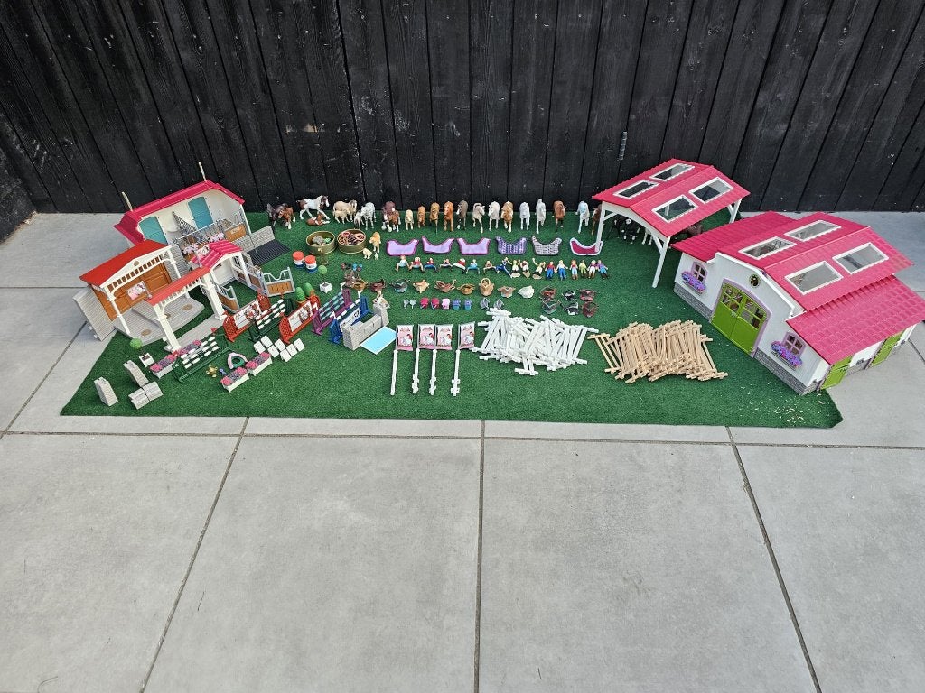 Grote Schleich Horse Club partij, Stal, paarden, accessoires, Verzamelen, Speelgoed, Gebruikt, Ophalen of Verzenden