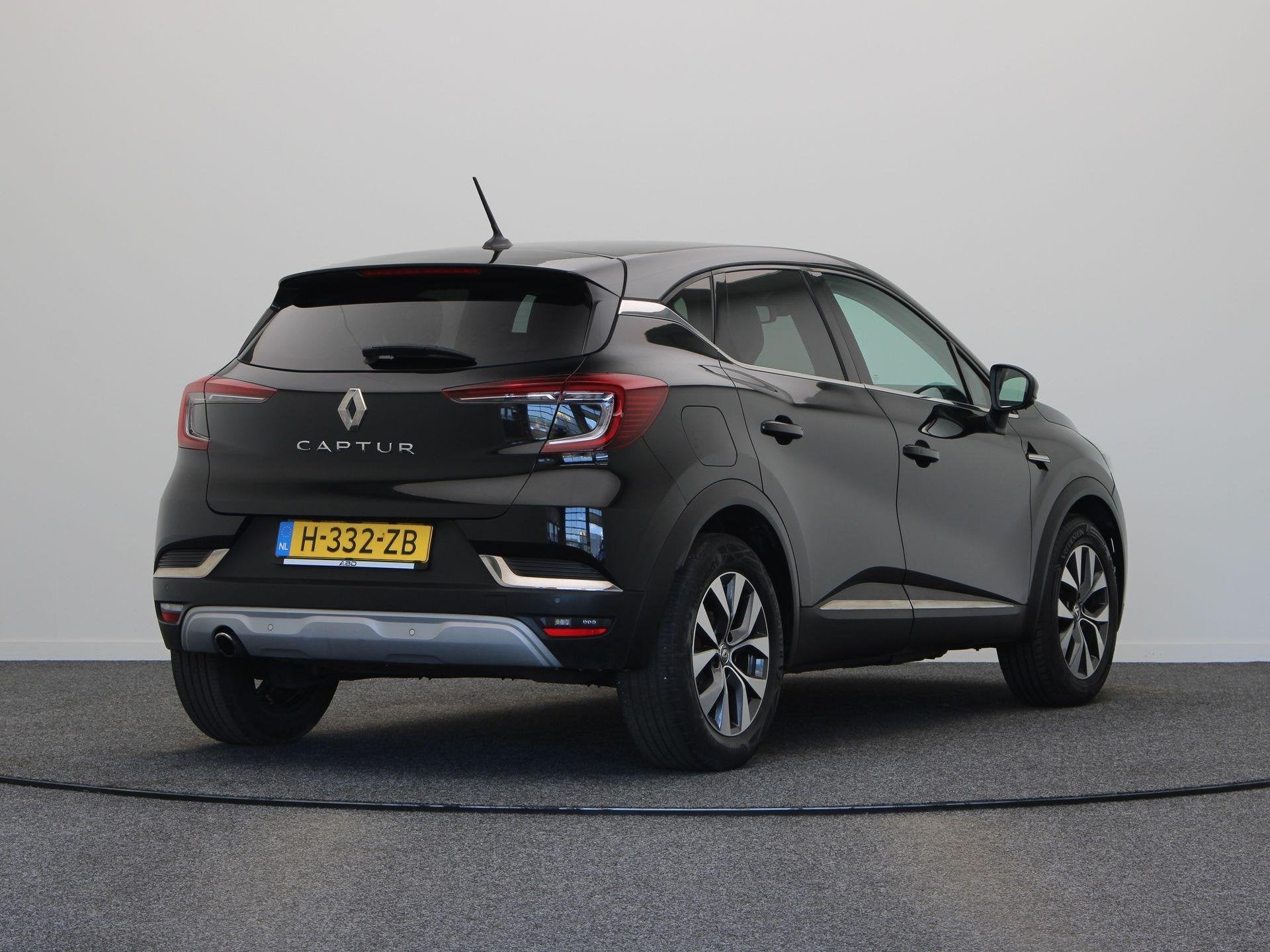 Foto 10 van Renault Captur TCe 100pk Intens | Climate Control | Bose aud