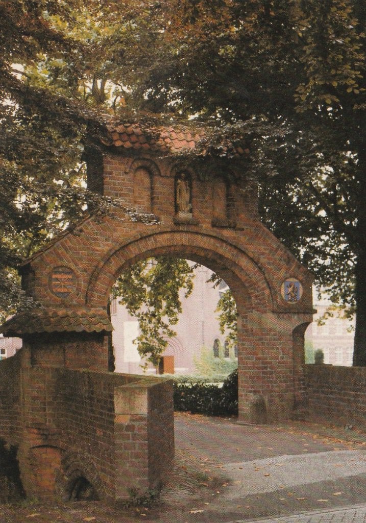 HEESWIJK DINTHER Poort Norbertijner Abdij van Berne, Verzamelen, Verzenden, 1980 tot heden, Ongelopen, Noord-Brabant