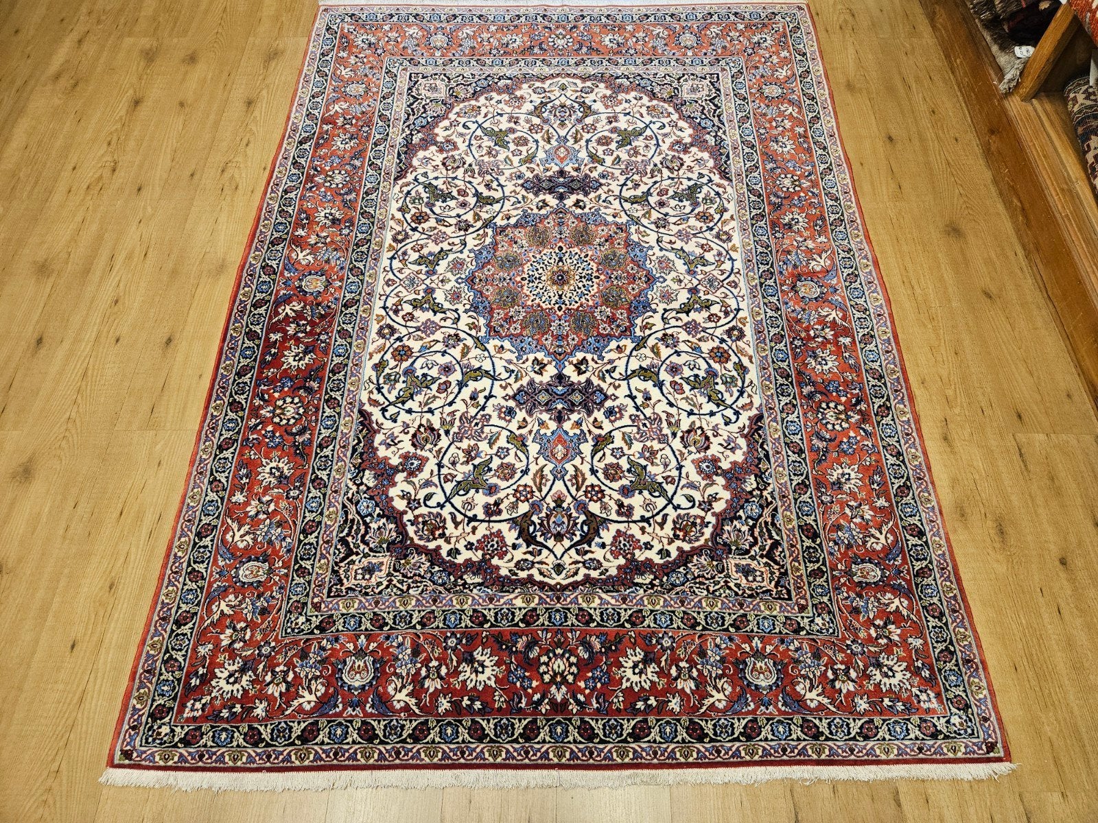 Vintage handgeknoopt perzisch tapijt isfahan 225x160, Info@SlatsAntiek.nl, Tweedehands, Perzisch, 150 tot 200 cm