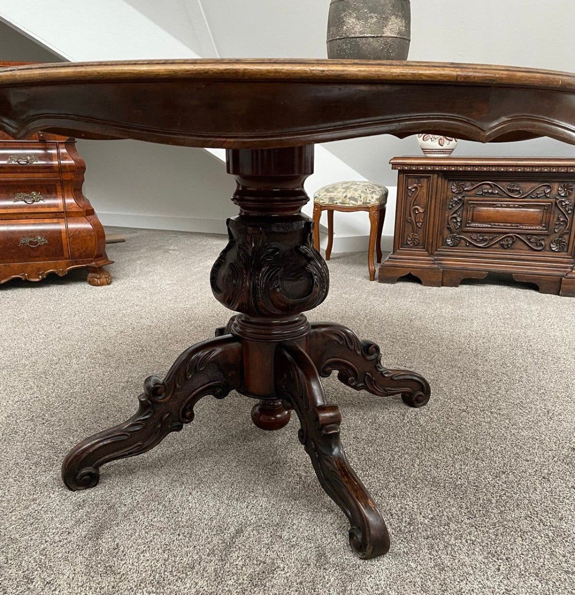 Klassieke eettafel, Ophalen