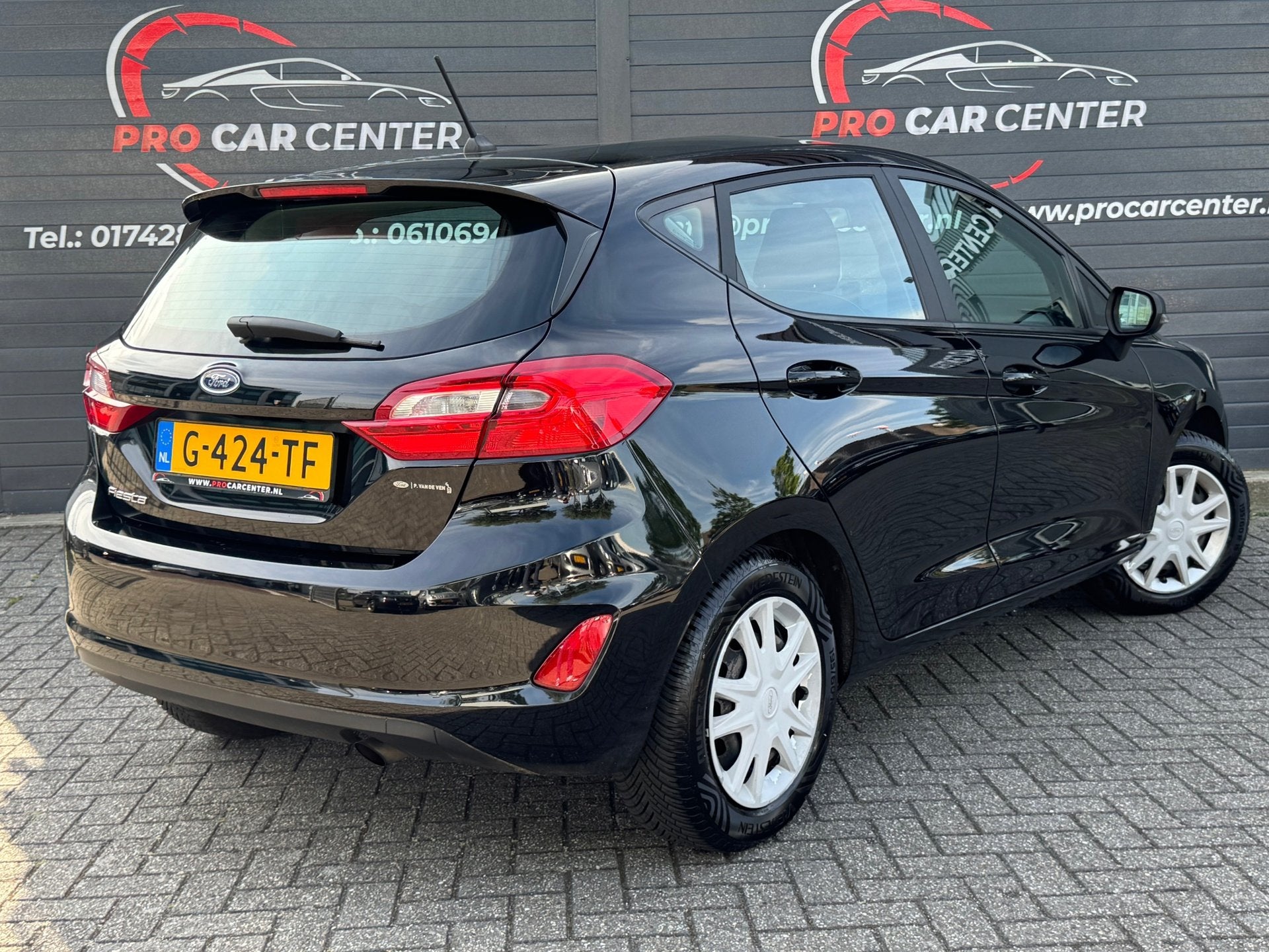 Ford Fiesta 1.1 Trend AIRCO | EL.RAMEN | APK, Auto's, Voorwielaandrijving, Zwart, Bedrijf, Handgeschakeld
