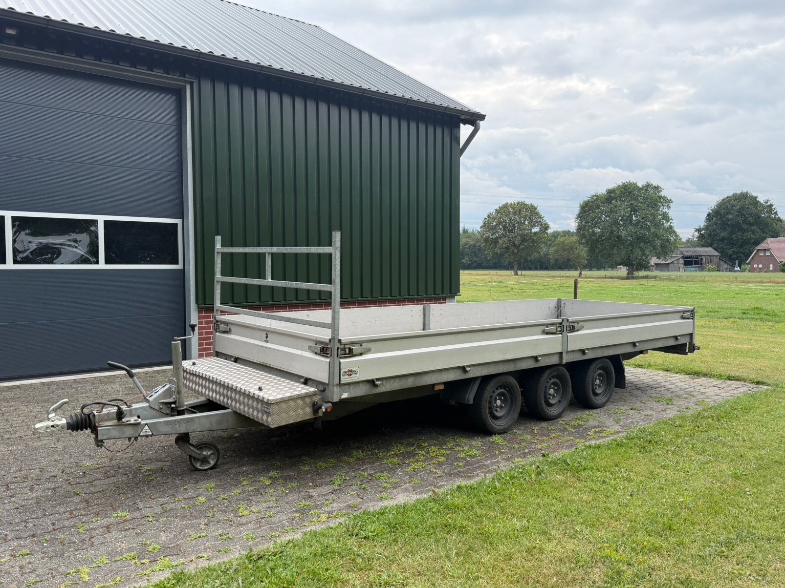 Hapert Azure H3 met paraboolvering tridem, Ophalen, Zo goed als nieuw