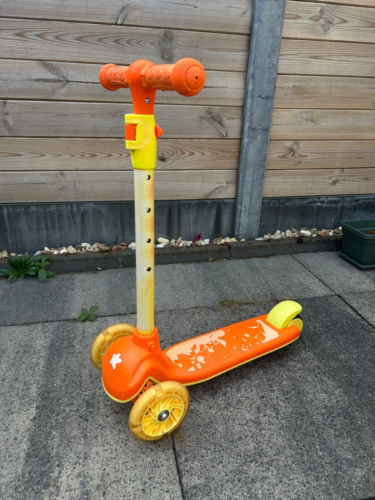 Kinderstep met 3 wielen - Oranje/Geel, Ophalen, Gebruikt, Gewone step