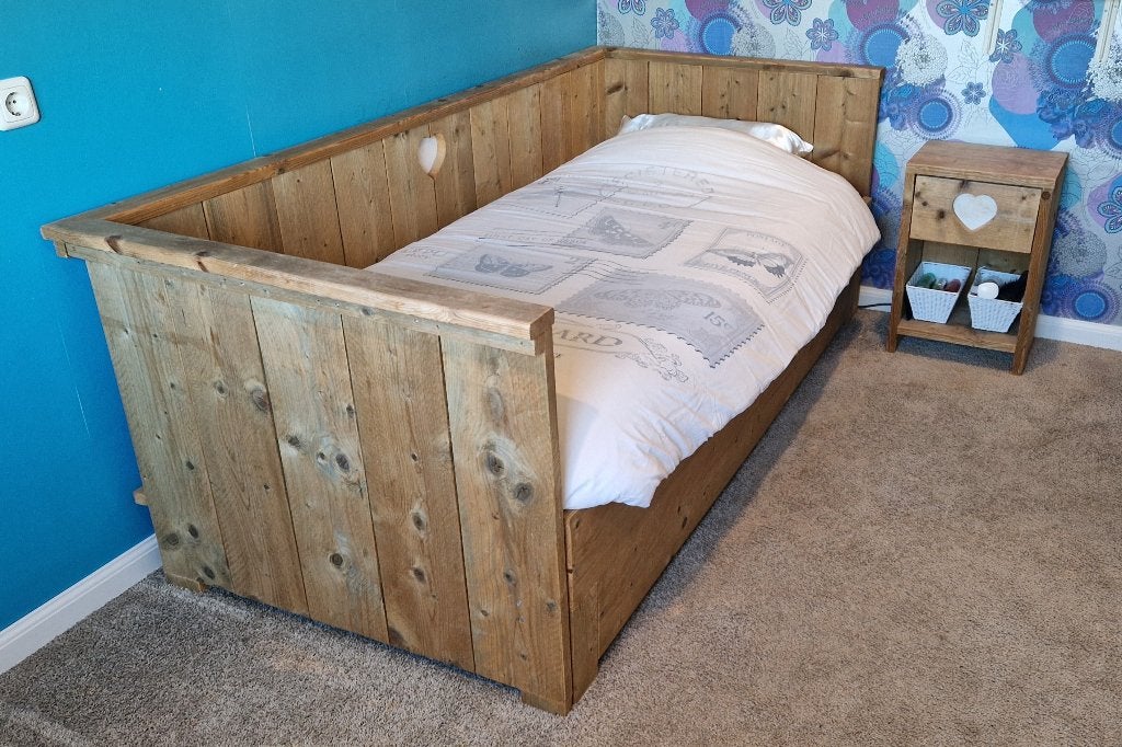 Steigerhouten uitschuifbed + nachtkastje, Ophalen, Gebruikt, 90 cm, Bruin