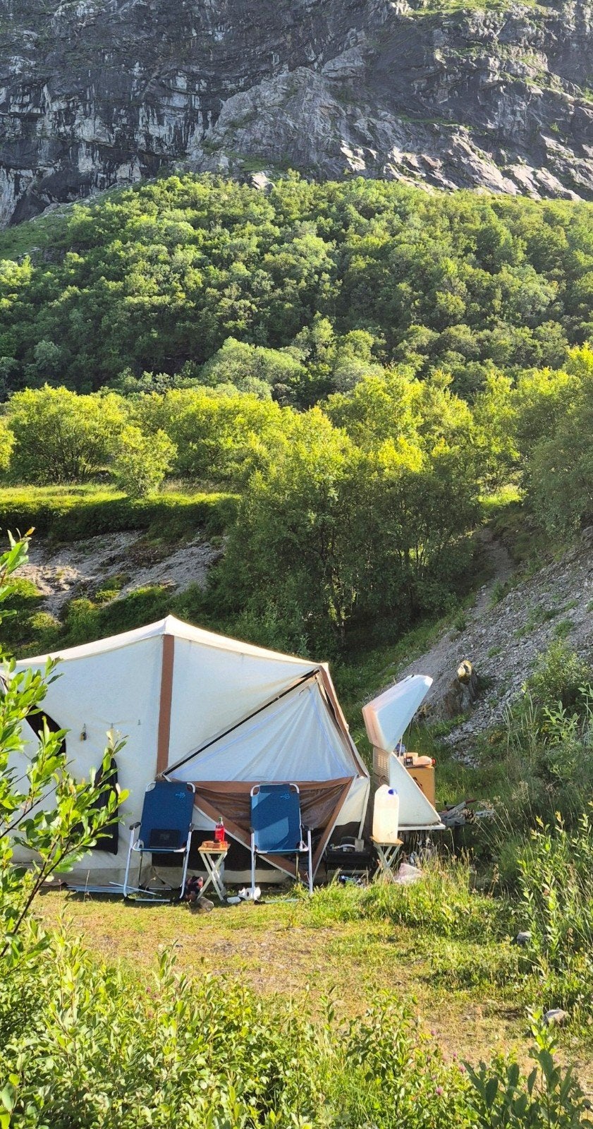 Nette holtkamer astro met whitebox keuken voortent afritsbaa, Caravans en Kamperen, Vouwwagens, Ophalen of Verzenden, Tot en met 2