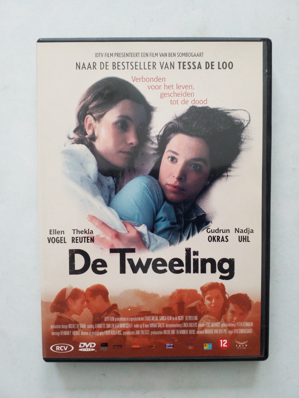 De Tweeling, Vanaf 12 jaar, Ophalen of Verzenden, Zo goed als nieuw, Drama