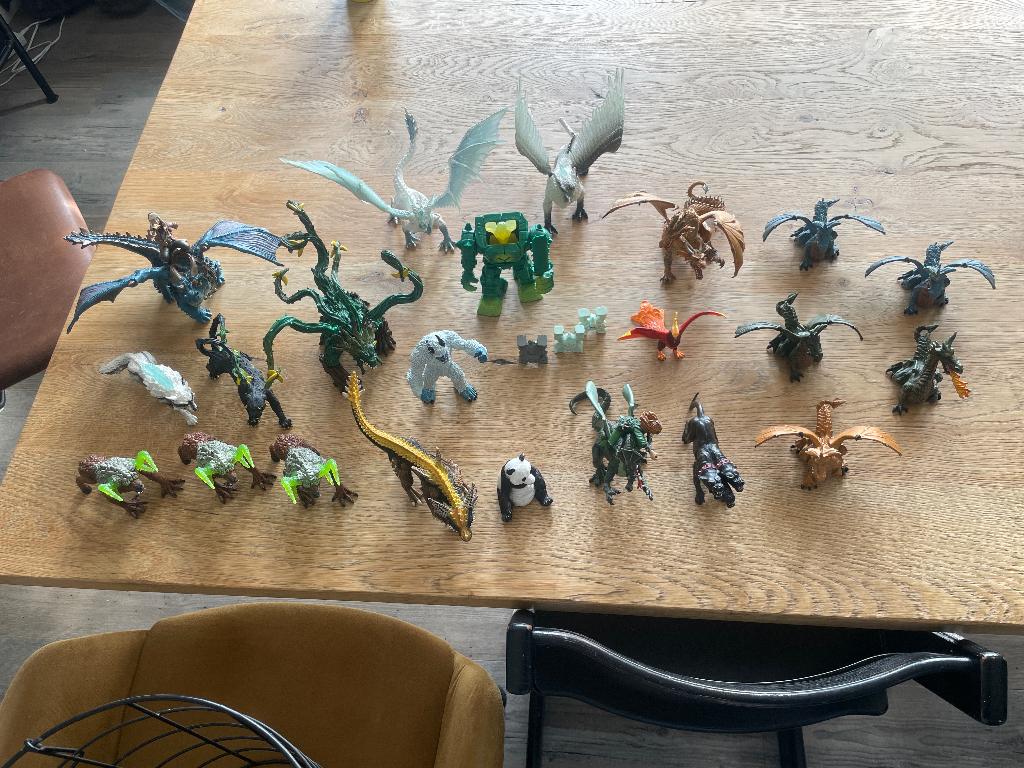 25 stuks: Schleich en papo monsters en dinosaurussen, Ophalen, Zo goed als nieuw