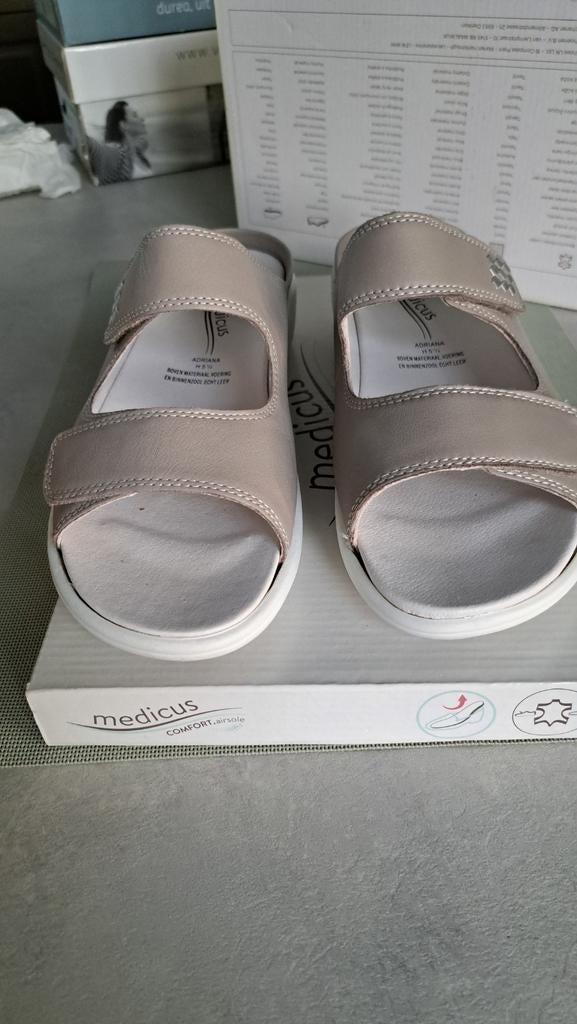 Dames zomer schoenen, Ophalen, Zo goed als nieuw, Sneakers of Gympen