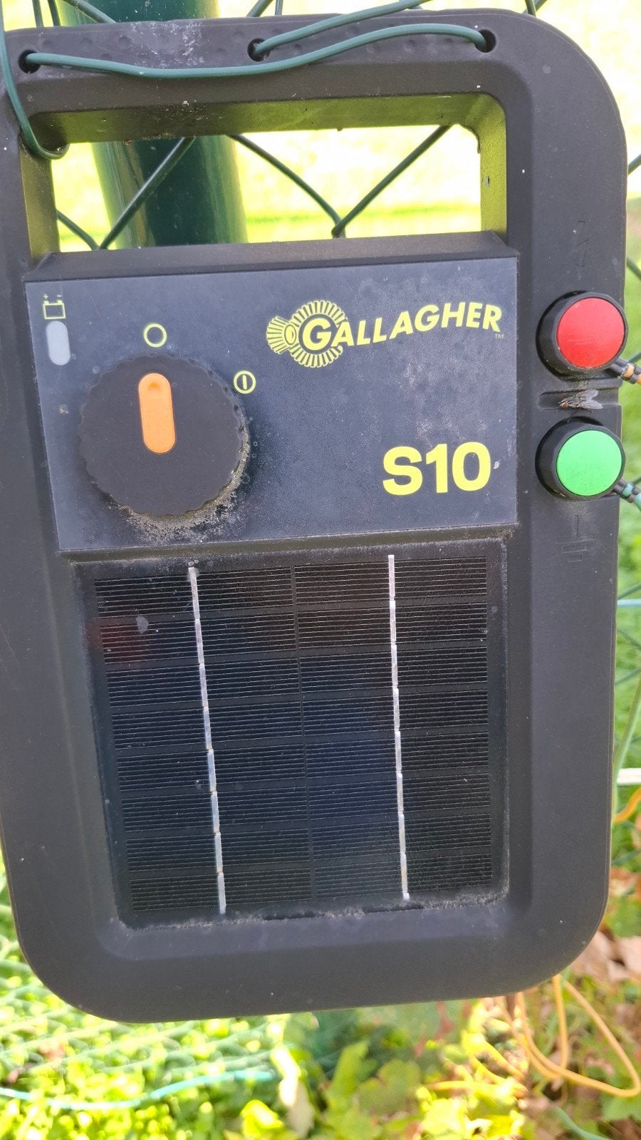 schrikdraad gallagher met zonnepaneel