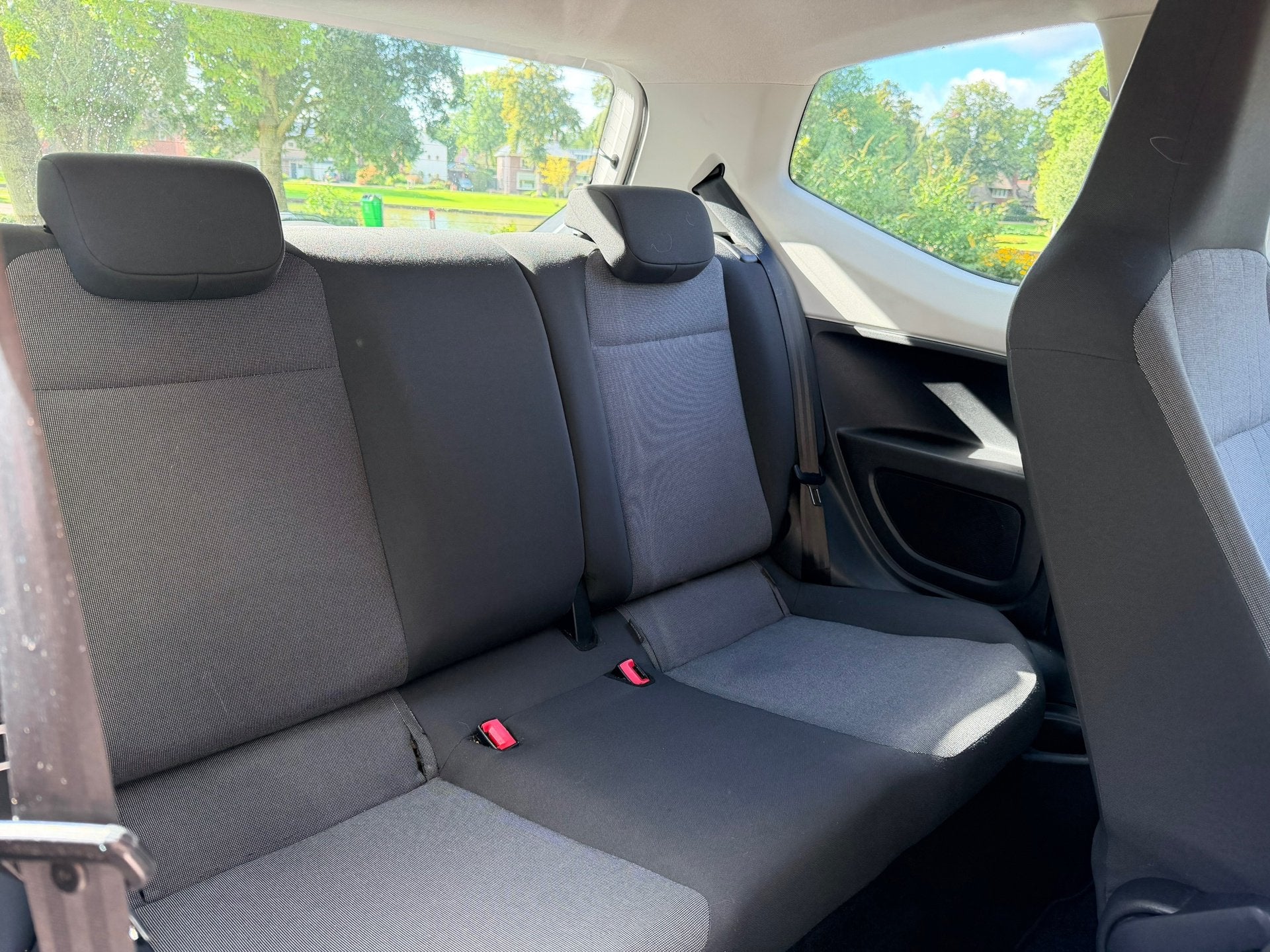 Foto 13 van Volkswagen UP! 1.0 high up! | Airco | Cruise | PDC | 2e eige