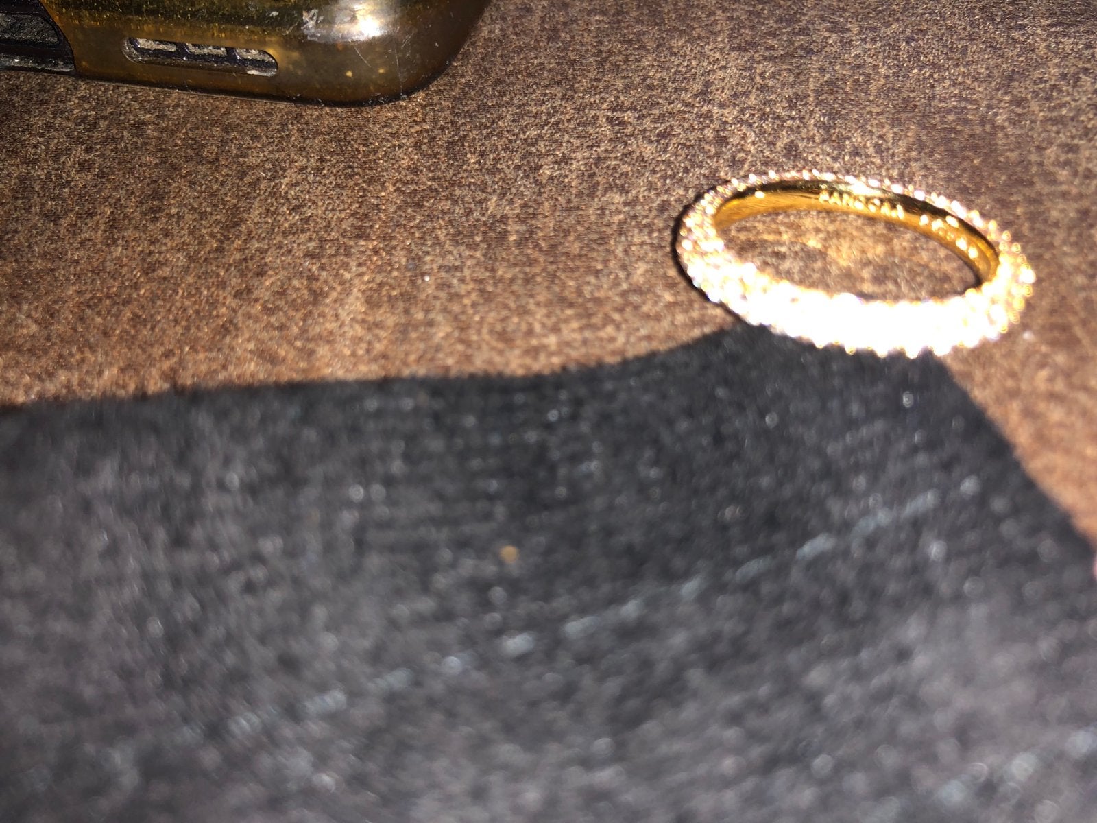 Zilveren Goudkleurige Ring met Zirkonia en Merktekens, Met kristal, Gebruikt, Ophalen of Verzenden, Dame