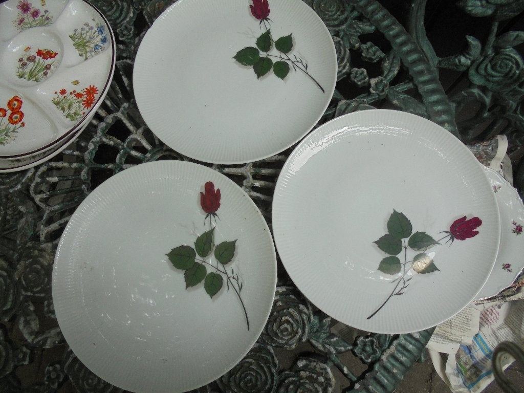 7 x Dinerbord Winterling Bavaria met roze / rode roos tak, Antiek en Kunst, Antiek | Servies los, Ophalen of Verzenden