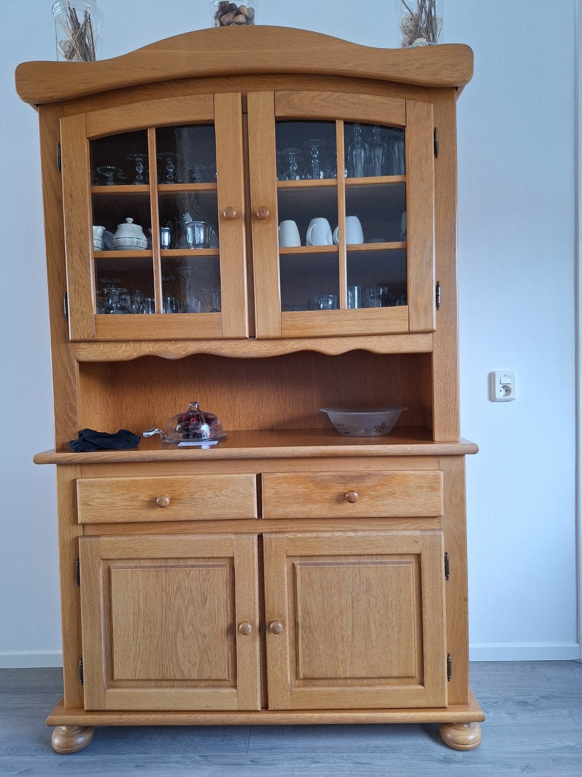 Bijna gratis, Eikenhouten buffetkast, Ophalen, Met deur(en), Eikenhout, 50 tot 100 cm
