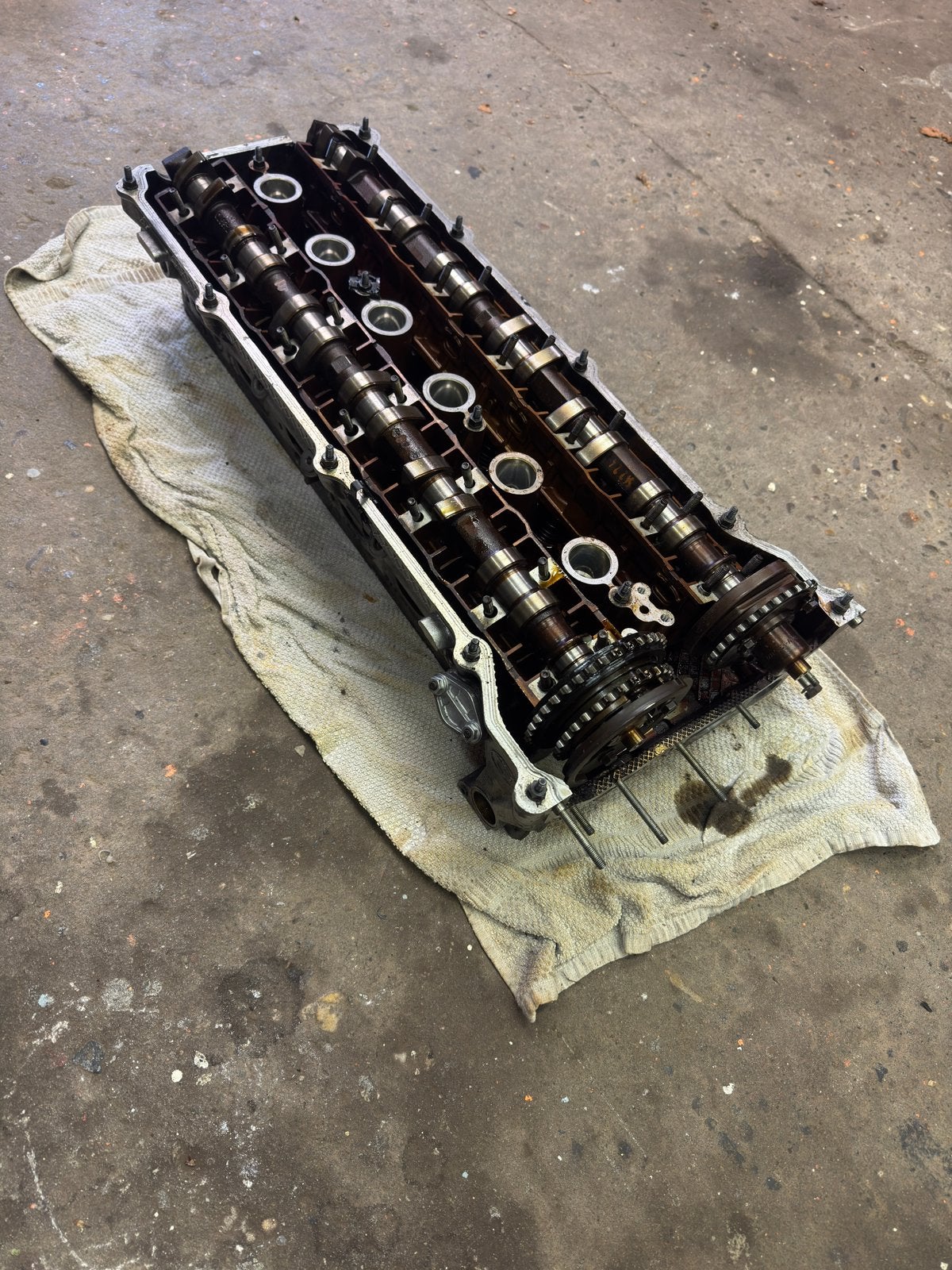 Cilinderkop 2.2 liter m54b22 226s1, Ophalen, Gebruikt, BMW