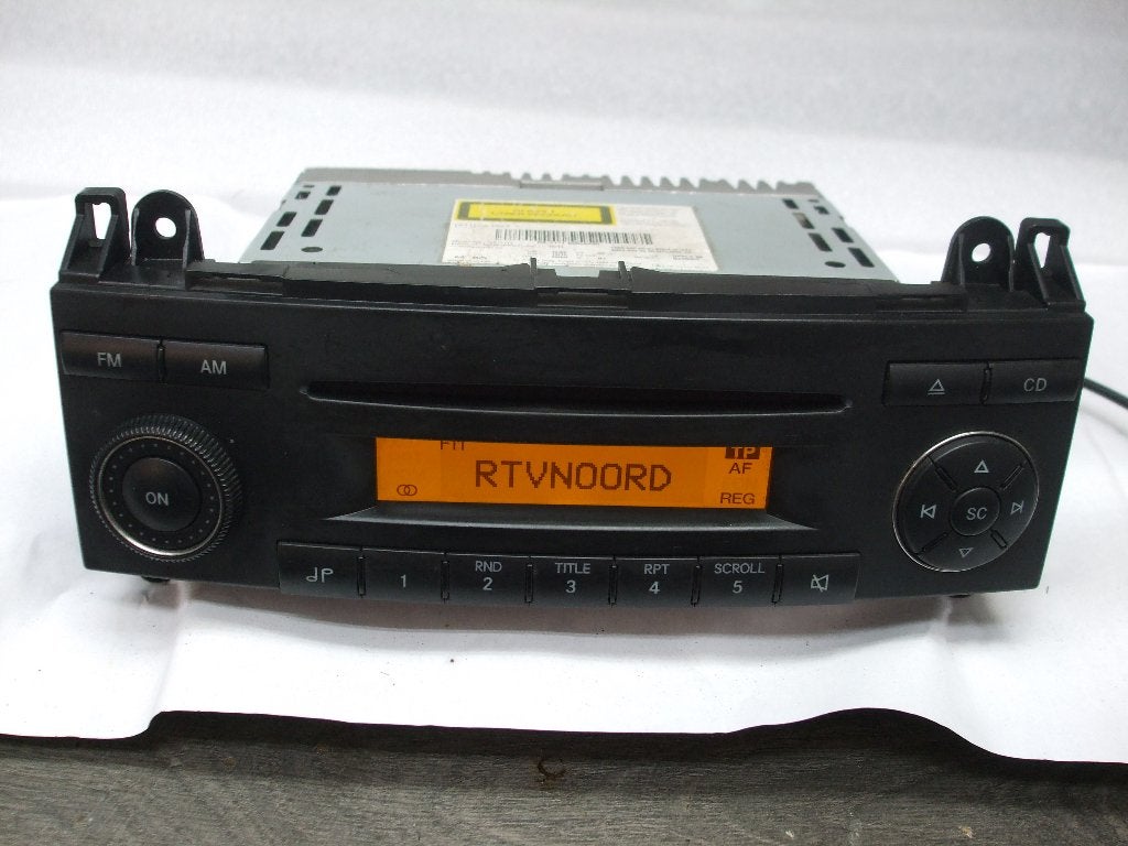Merrcedes Sprinter Harman Becker Auto radio HA-1111Sound 05., Ophalen of Verzenden, Gebruikt