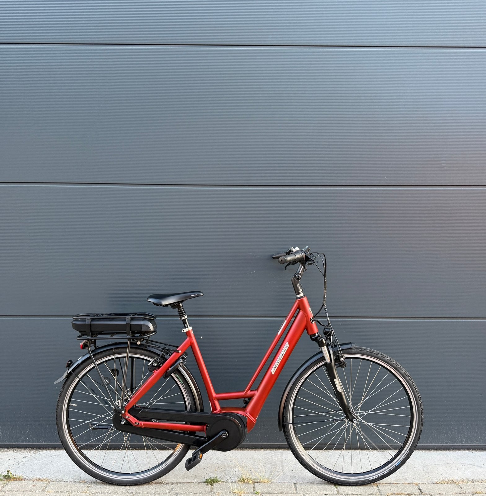Velo de Ville middenmotor elektrische fiets 400WH, 53 tot 56 cm, Versnellingen, Zo goed als nieuw, Ophalen