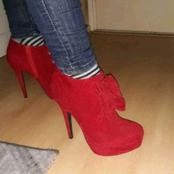Nieuwe suéde pumps, Kleding | Dames, Glöckner, Pumps, Nieuw, Ophalen of Verzenden