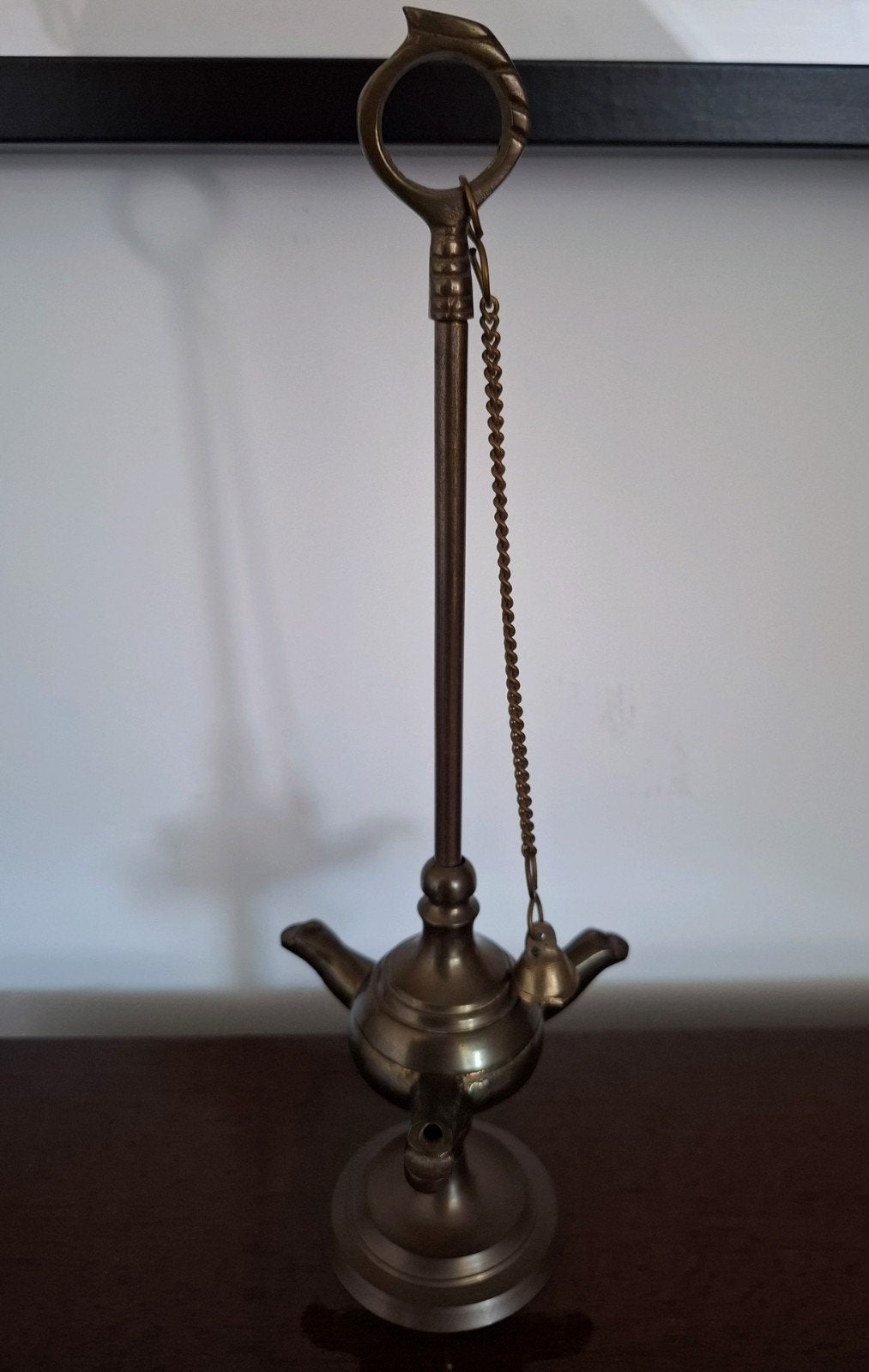 Antieke bronzen Lucerna olielamp met ketting en dover, Ophalen of Verzenden, Brons