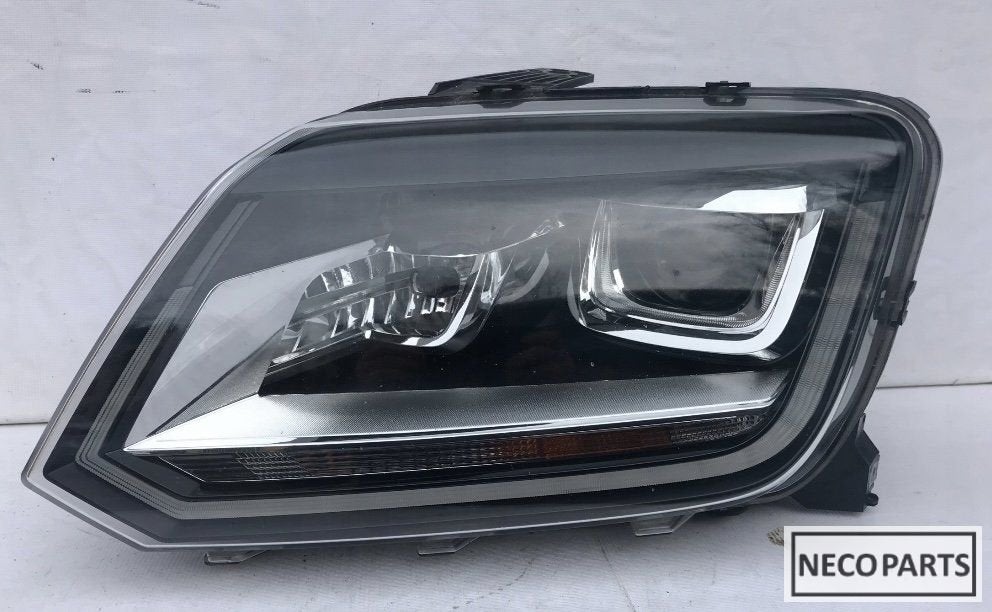 VW AMAROK XENON LED KOPLAMP ORIGINEEL ALLES LEVERBAAR !!!, Gebruikt, -, Volkswagen, -