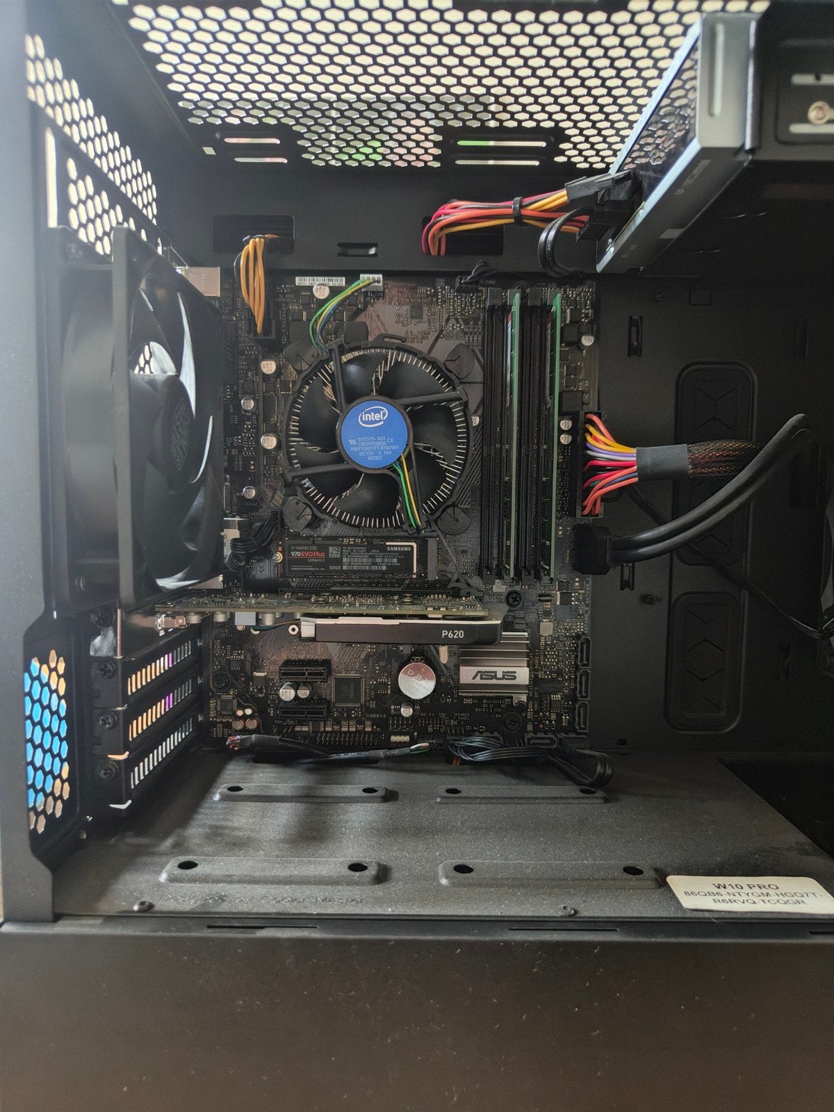Te koop aangeboden Desktop PC met I7-9700F en 16GB Memory, Ophalen, Zo goed als nieuw, SSD, 3 tot 4 Ghz