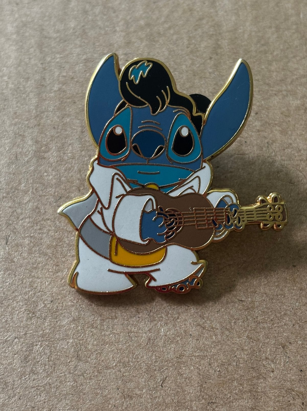 Disney Pin Stitch as Elvis with Ukelele 2008, Ophalen of Verzenden, Zo goed als nieuw