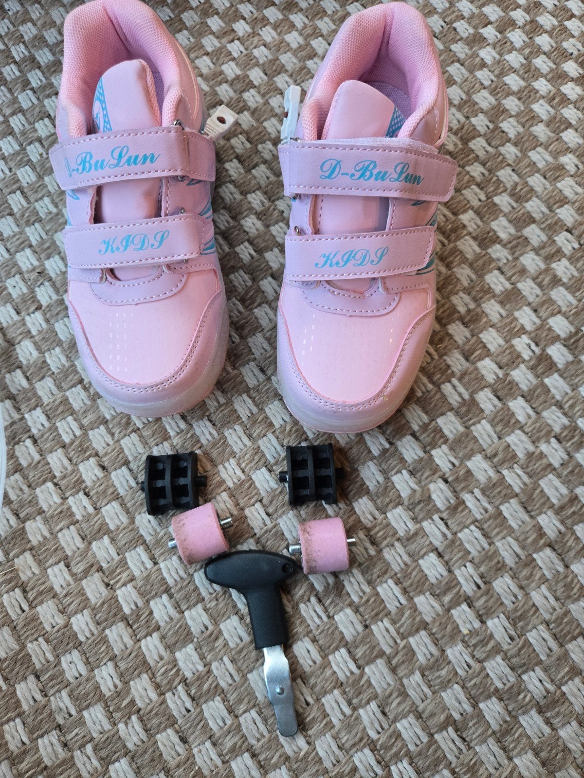 rolschaatsen schoenen, Ophalen, Zo goed als nieuw, Kinderen
