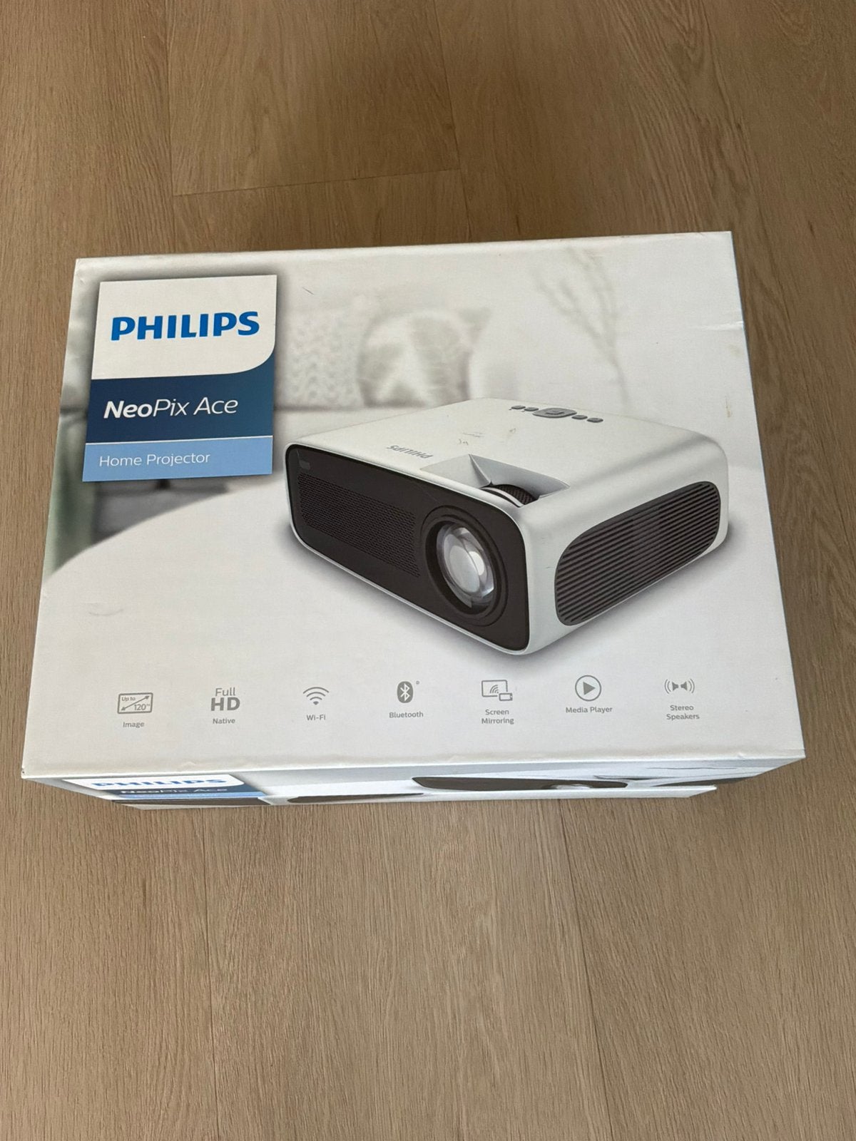 Philips beamer, Audio, Tv en Foto, Beamers, Ophalen of Verzenden, Gebruikt, Philips