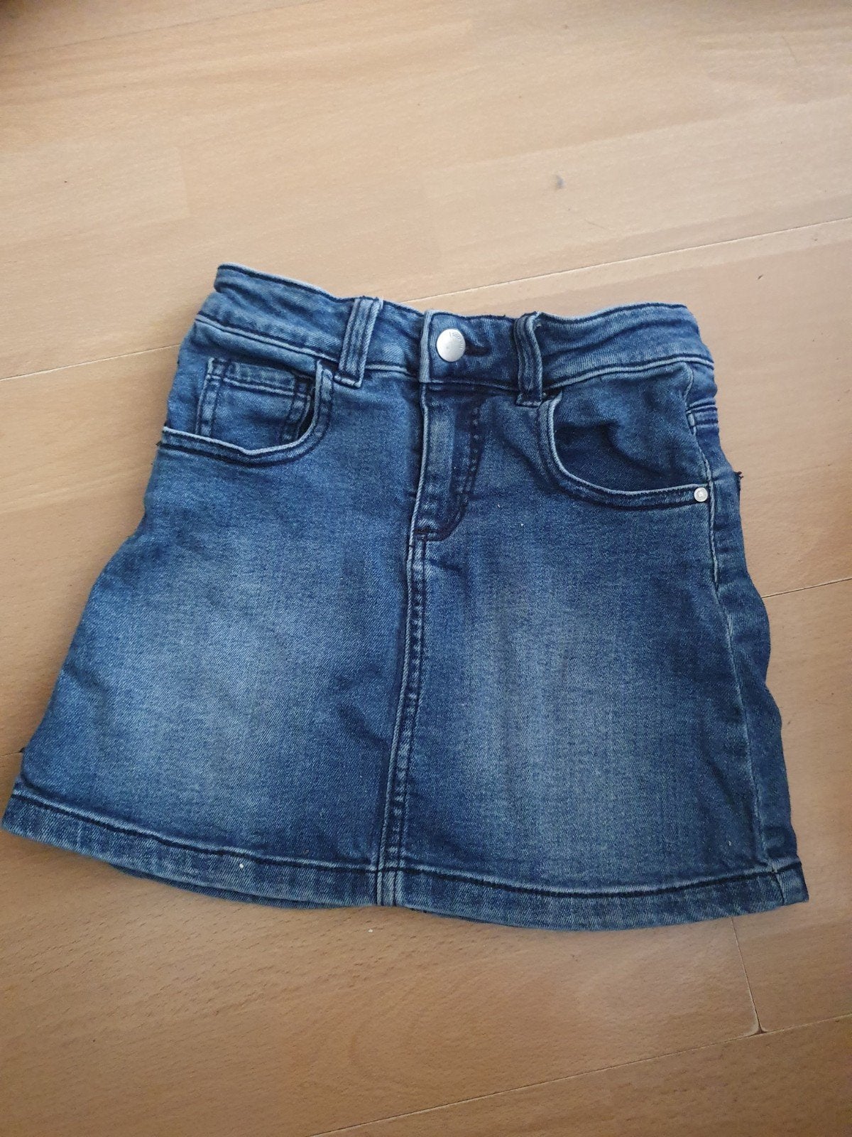 spijkerrokje van de Hema mt 134/140 in dordrecht, Meisje, Ophalen of Verzenden, Zo goed als nieuw, Jurk of Rok