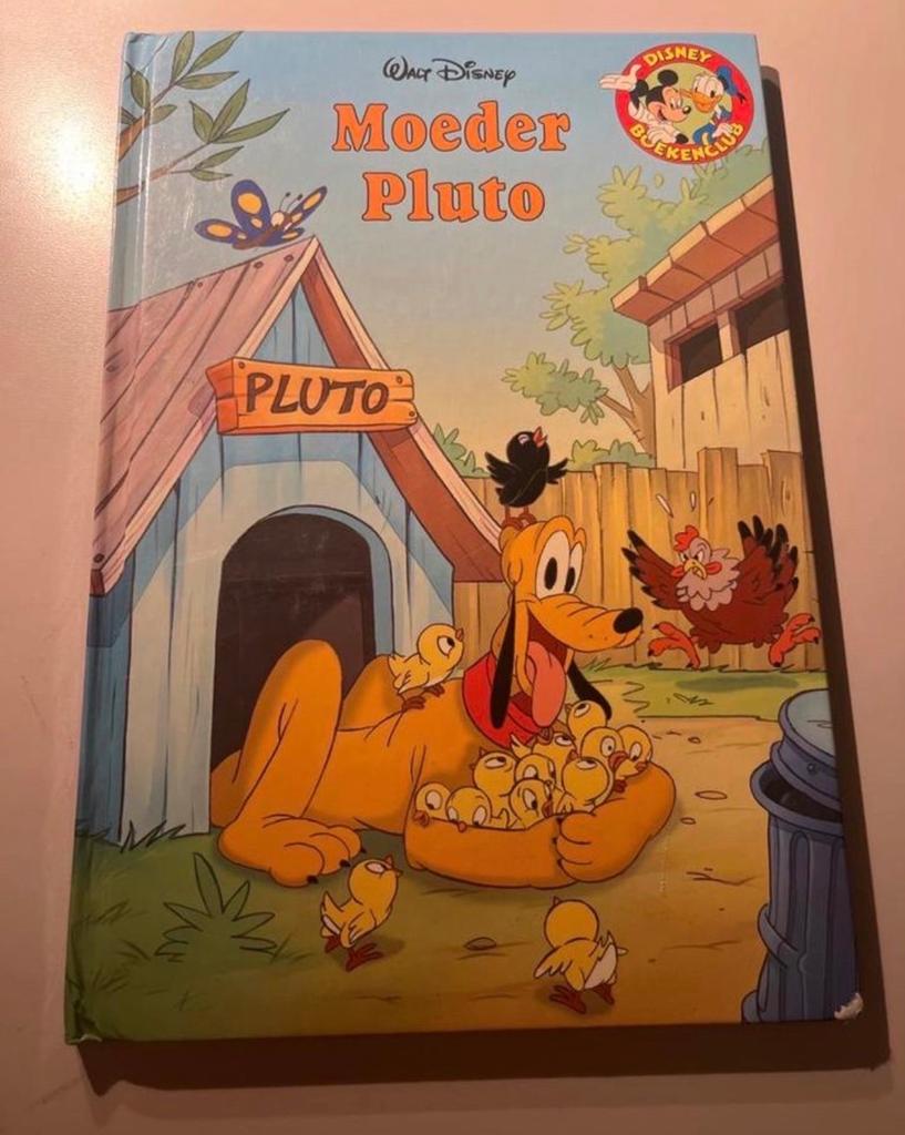 Walt Disney Moeder Pluto - Disney Boekenclub, Boeken, Ophalen of Verzenden, Zo goed als nieuw, Sprookjes