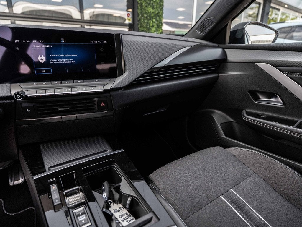 Opel ASTRA 1.6 Hybrid Business Edition | 360 Camera | ACC |, Stof, Gebruikt, 4 cilinders, Plug-in hybride