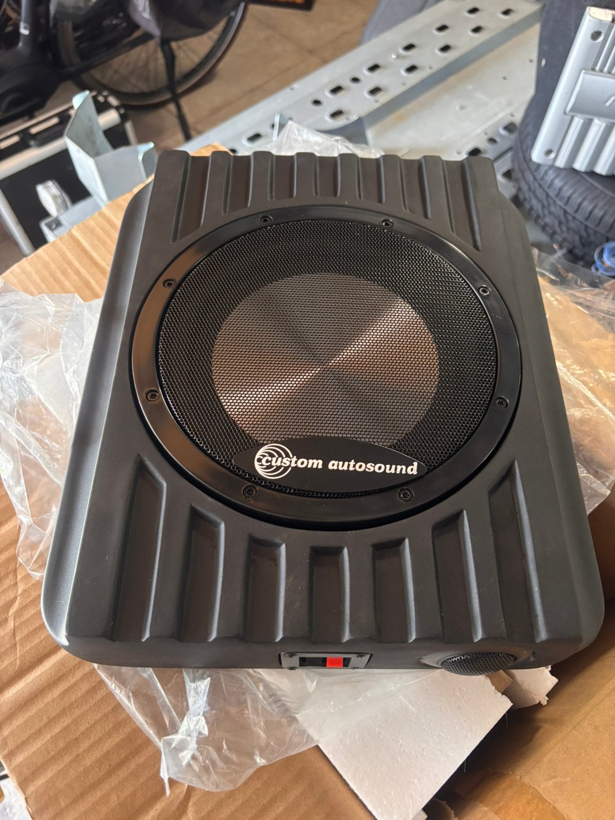 Custom autosound underseat speakers subwoofer, Ophalen of Verzenden, Nieuw