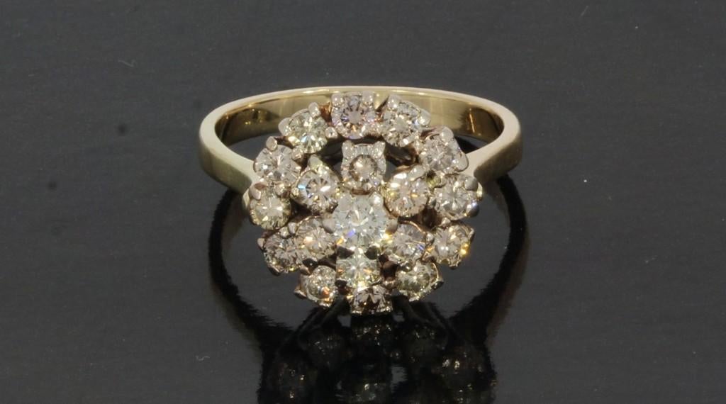19 diamanten fraaie 14k gouden entourage rozet ring briljant, Voordeelsieraden, Verzenden, Zo goed als nieuw, 17 tot 18