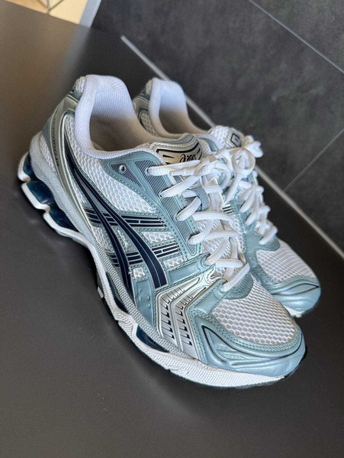 ASICS GEL Kayano 14 FJORD GREY, Blauw, Ophalen of Verzenden, Sneakers of Gympen, Zo goed als nieuw