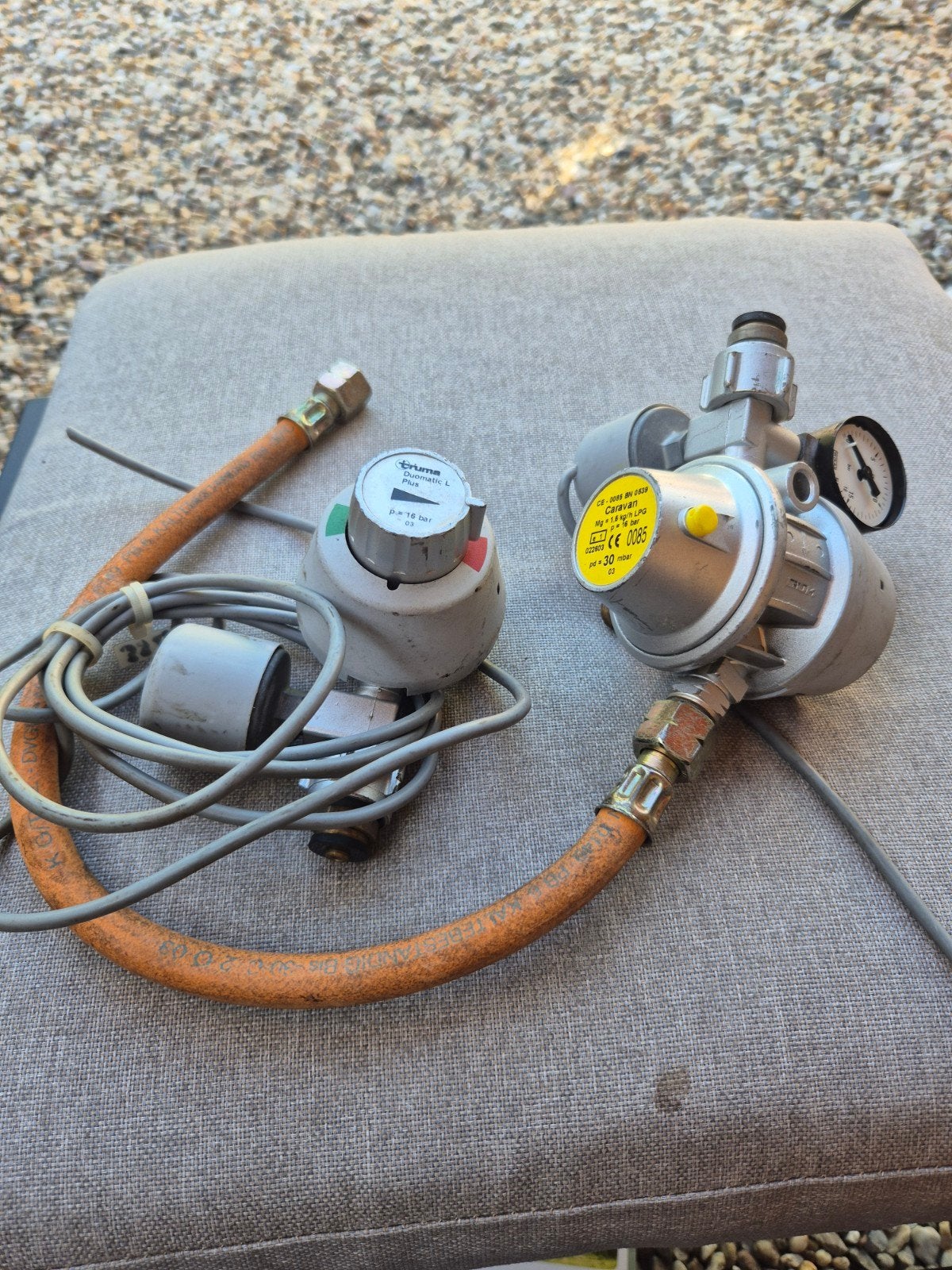Truma Duomatic L Plus gasdrukregelaar met manometer, Ophalen, Gebruikt