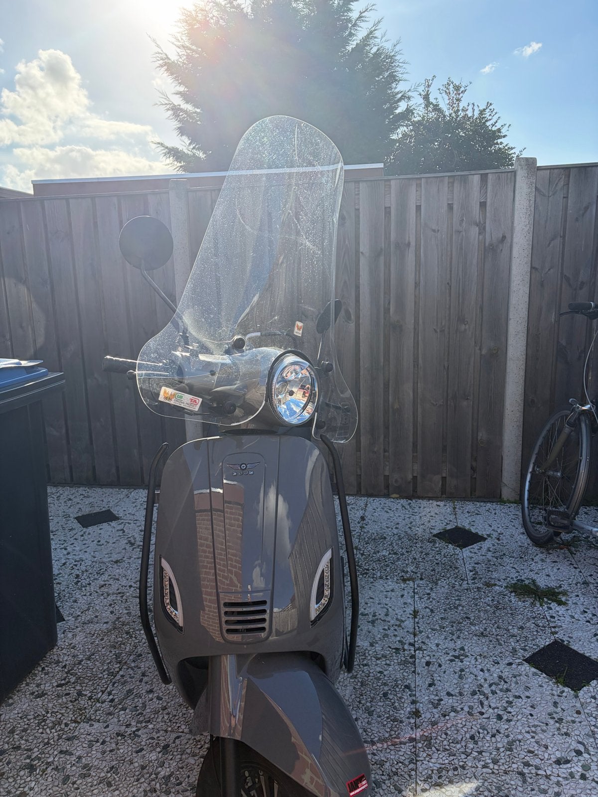 Djjd scooter, Fietsen en Brommers, Zo goed als nieuw, Benzine, Ophalen, Overige merken