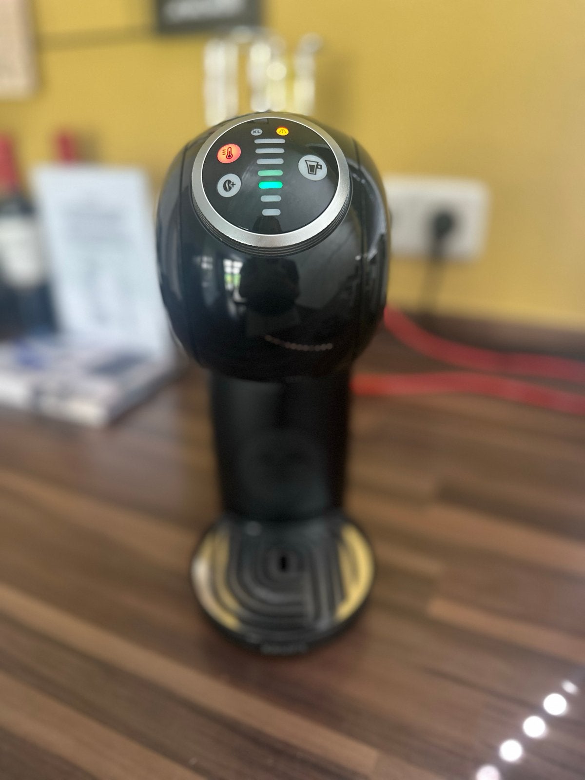 Nescafé Dolce Gusto Genio S KP340 Krups koffiezetapparaat, Witgoed en Apparatuur, Koffiezetapparaten, Ophalen, Gebruikt, Koffiemachine